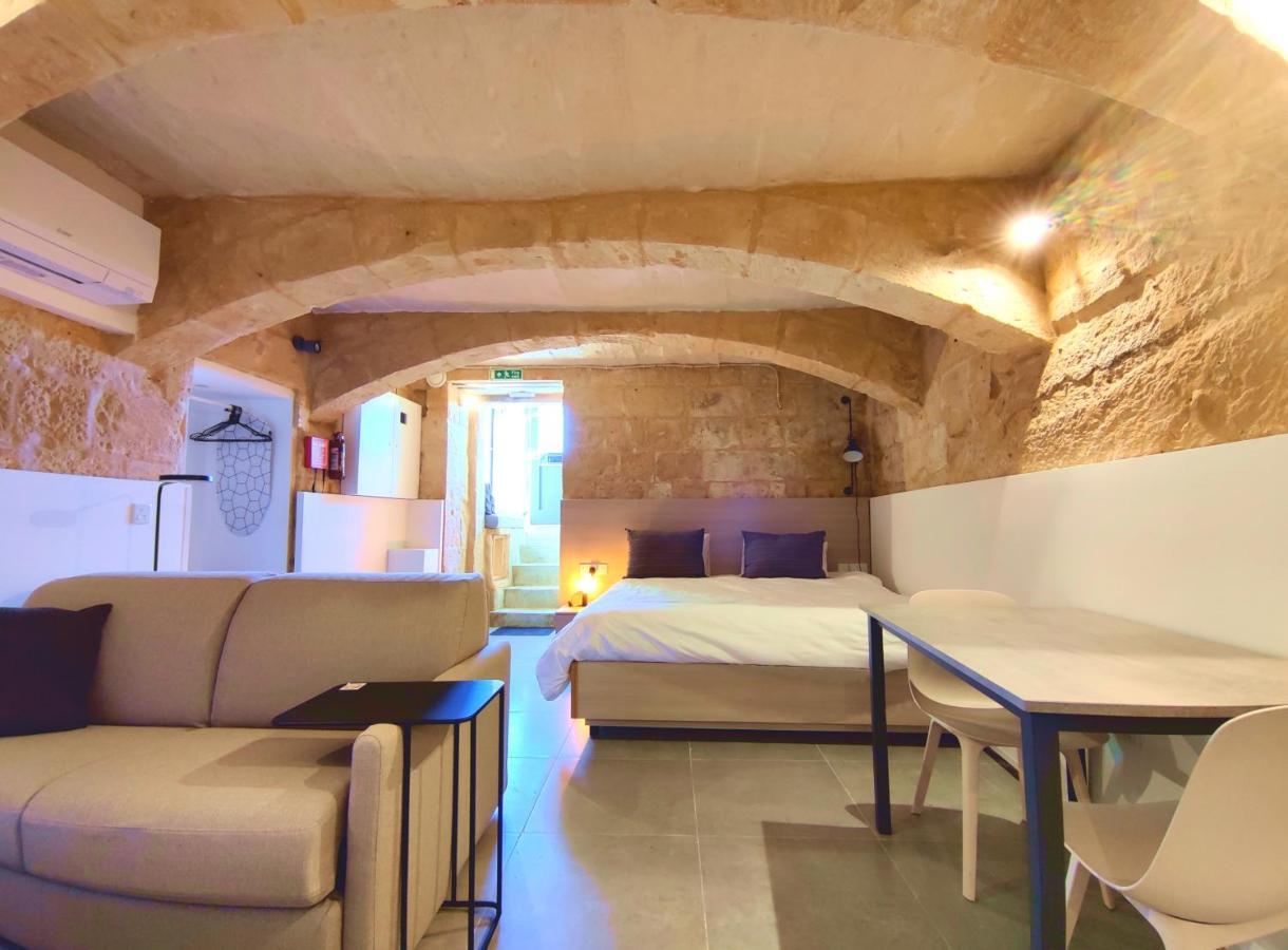 Tide 21 Savynomad Harbour Residences Valletta Exteriör bild